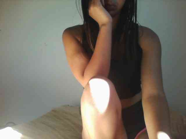 PrettyLie webcam