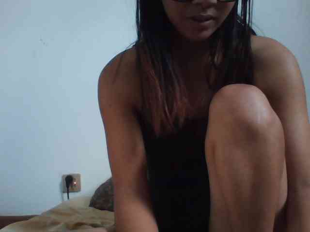 PrettyLie webcam