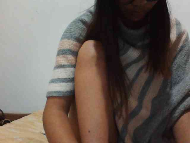 PrettyLie webcam