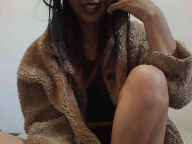 YoungLie69 webcam