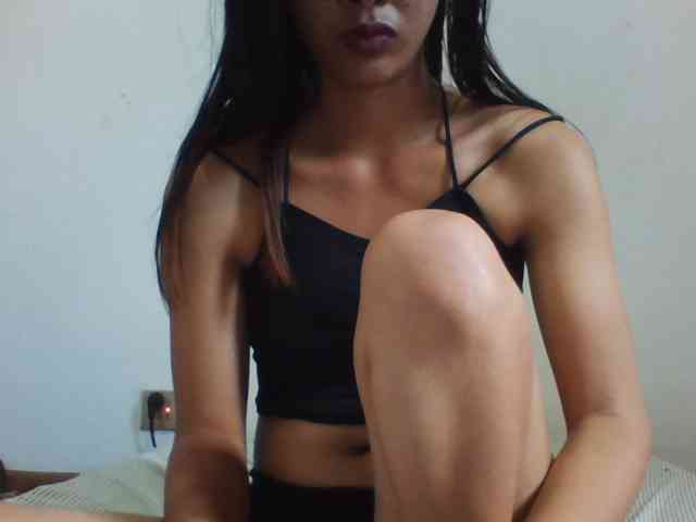 YoungLie69 webcam