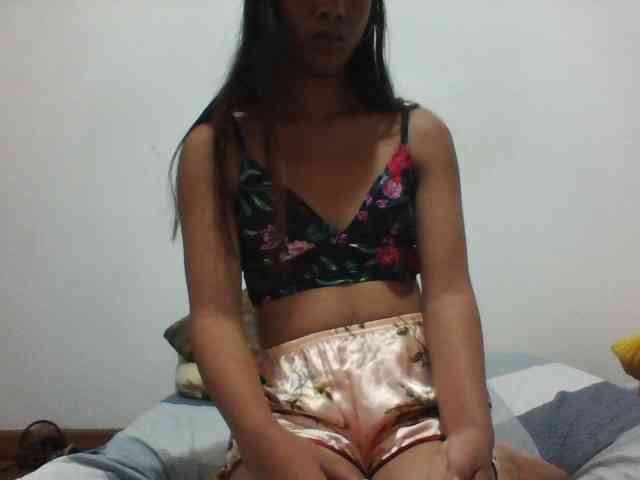 PrettyLie webcam