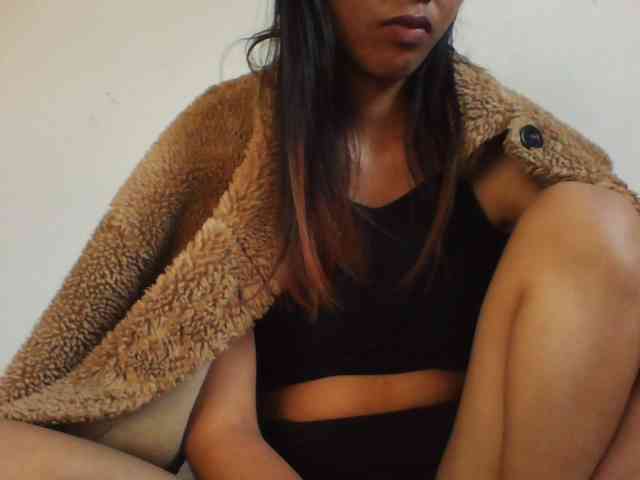 YoungLie69 webcam