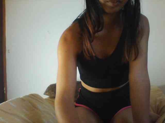PrettyLie webcam
