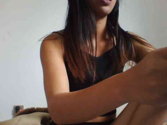 YoungLie69 webcam