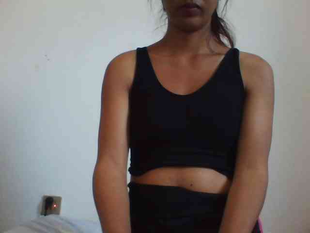 PrettyLie webcam