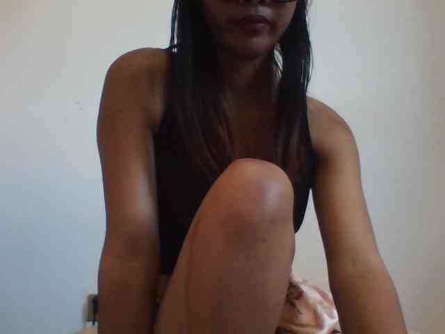PrettyLie webcam