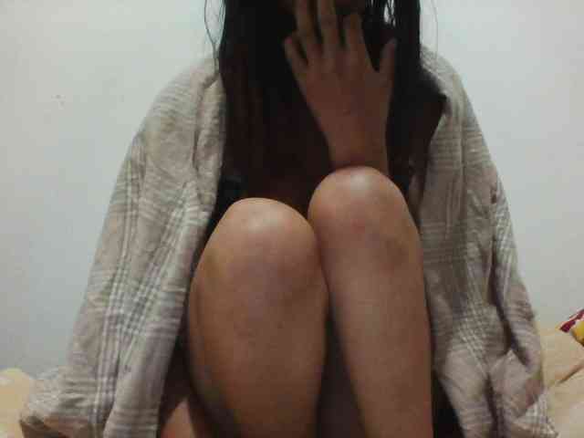 PrettyLie webcam