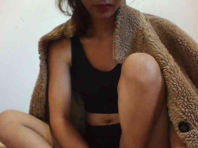 YoungLie69 webcam