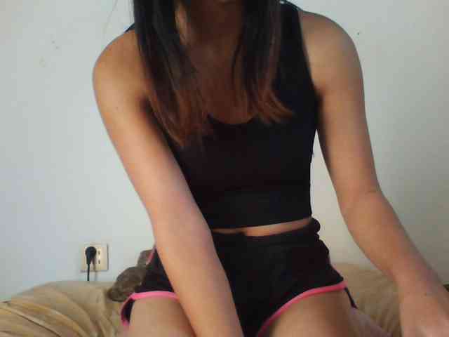 PrettyLie PrettyLie