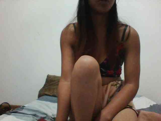PrettyLie webcam
