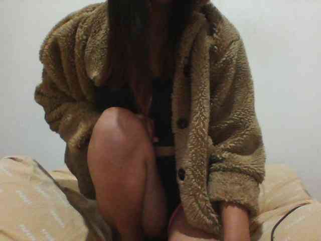 PrettyLie webcam