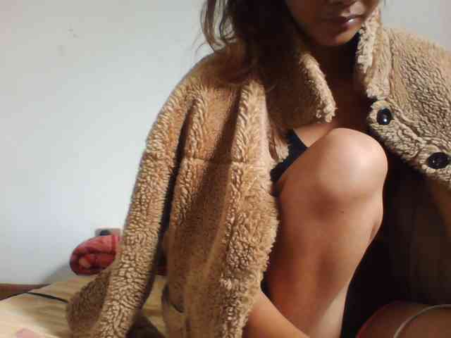 PrettyLie Live Webcam on BongaCams