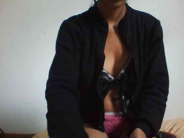 YoungLie69 webcam