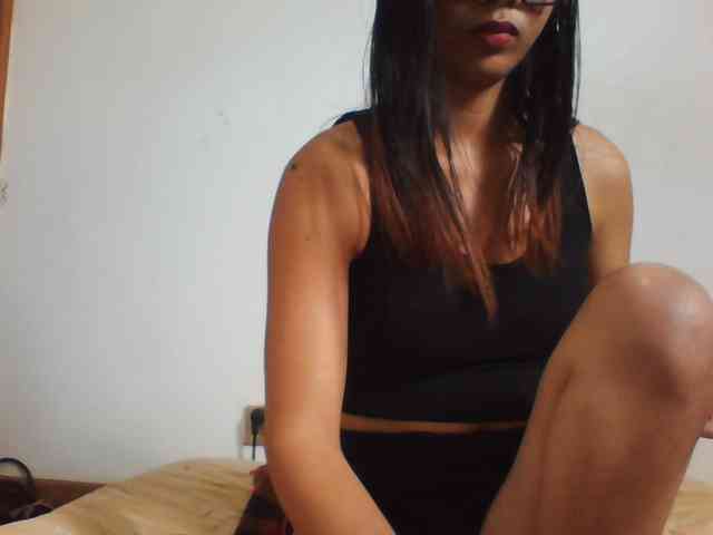 PrettyLie PrettyLie