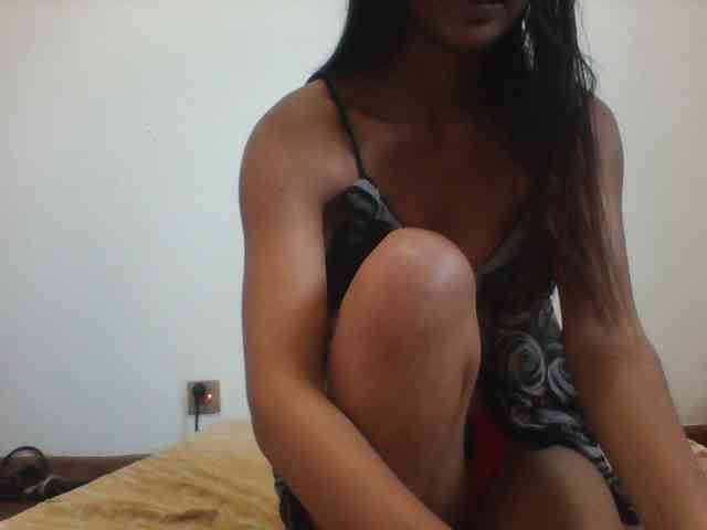 PrettyLie webcam