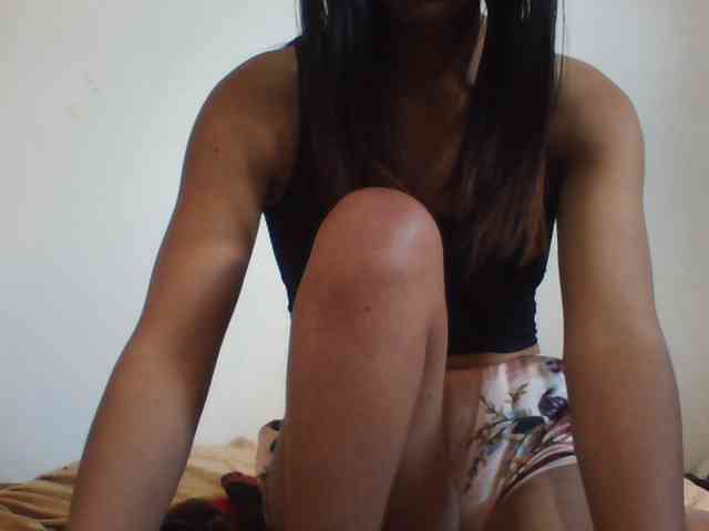 PrettyLie webcam