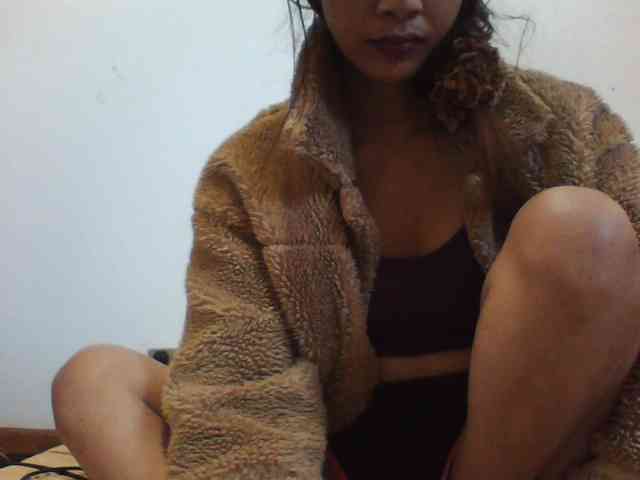YoungLie69 webcam