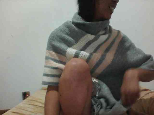 PrettyLie webcam