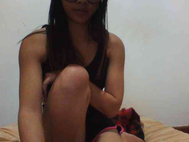 PrettyLie webcam