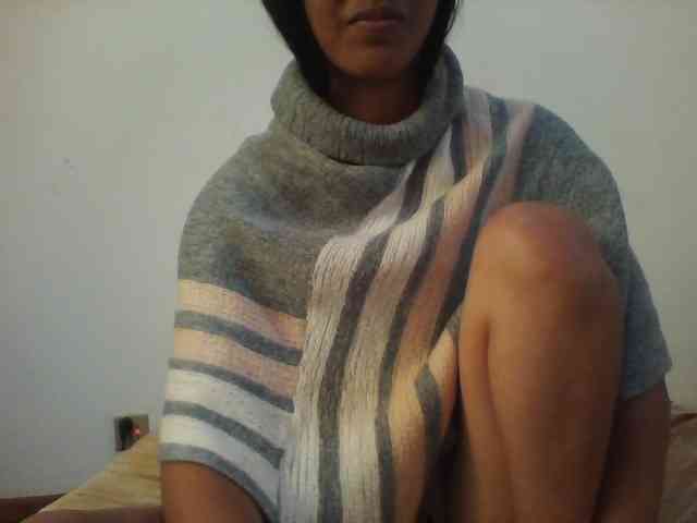 PrettyLie webcam