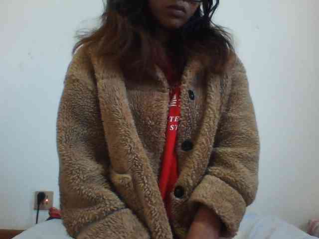 PrettyLie webcam