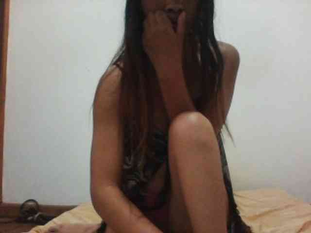 PrettyLie webcam