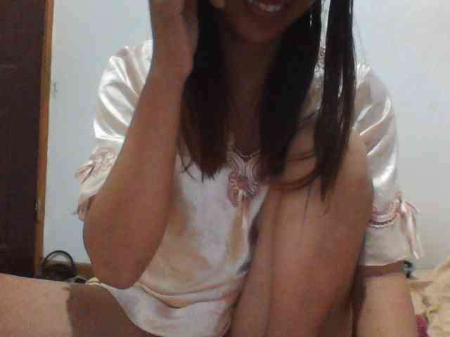 PrettyLie PrettyLie