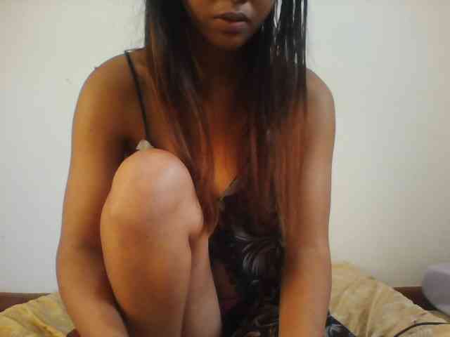 PrettyLie webcam