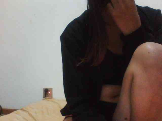 YoungLie69 webcam