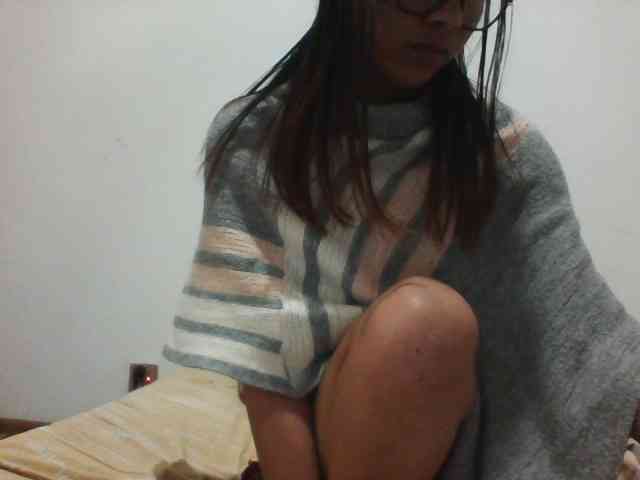 PrettyLie webcam