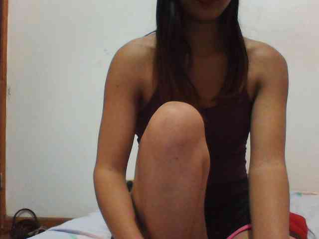 PrettyLie webcam