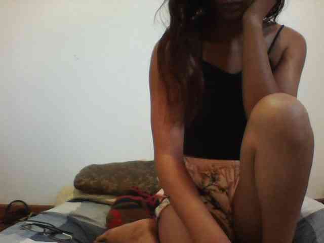 PrettyLie webcam