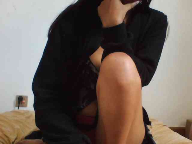 YoungLie69 webcam