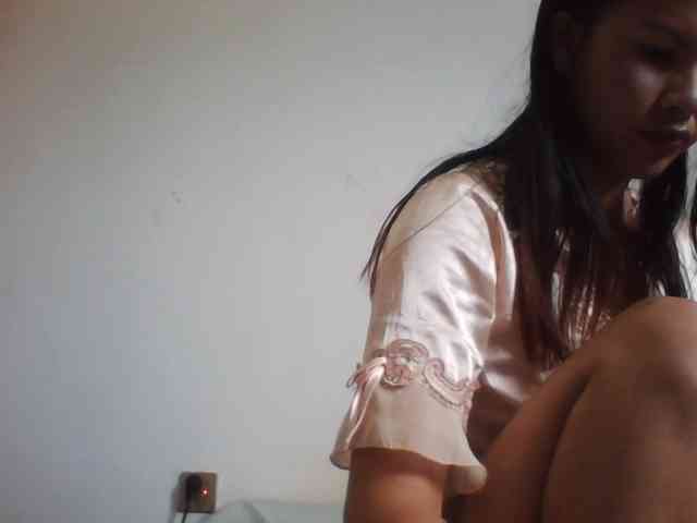 YoungLie69 webcam