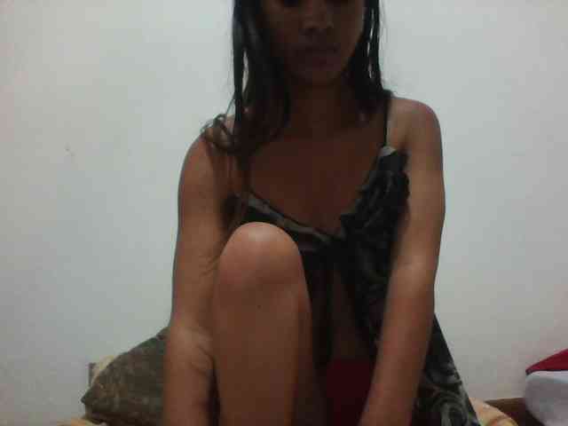PrettyLie webcam