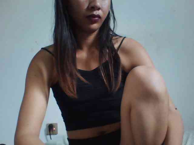 YoungLie69 webcam