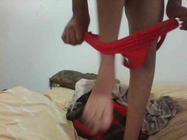 PrettyLie webcam