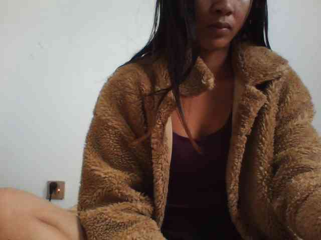 YoungLie69 webcam