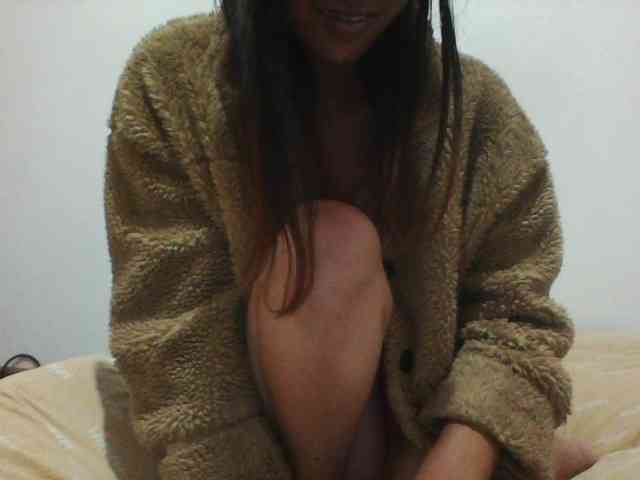 PrettyLie webcam