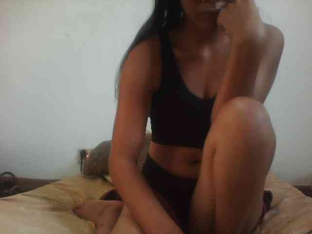 PrettyLie PrettyLie