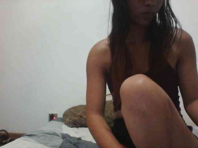 PrettyLie webcam