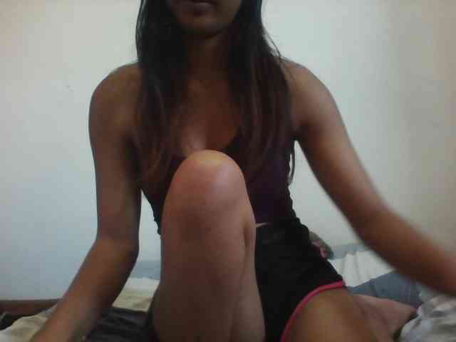 PrettyLie webcam