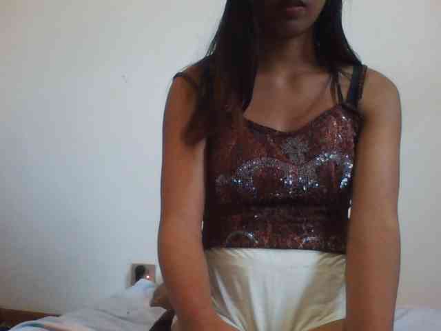 PrettyLie webcam
