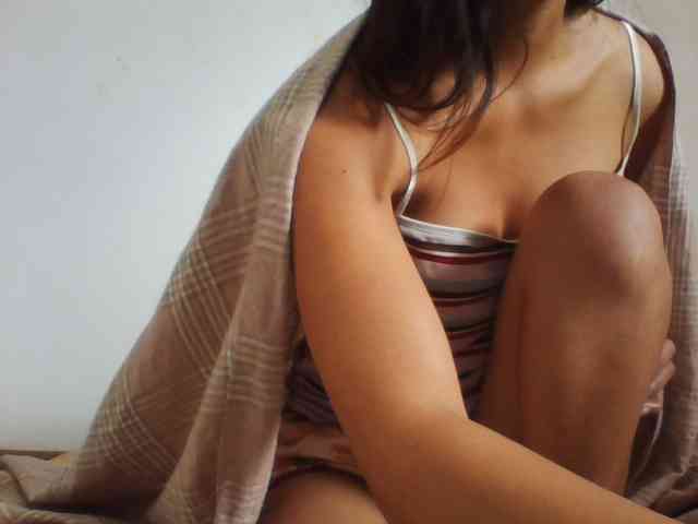 PrettyLie webcam
