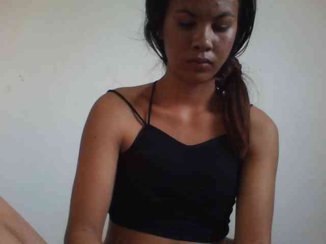YoungLie69 webcam