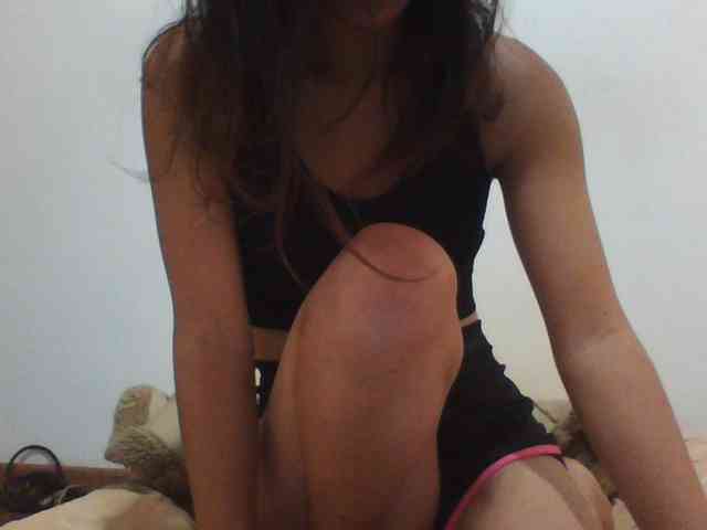 PrettyLie webcam