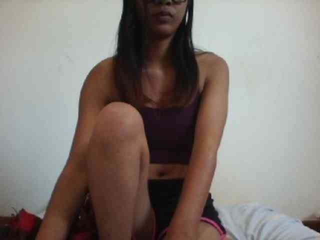 PrettyLie webcam