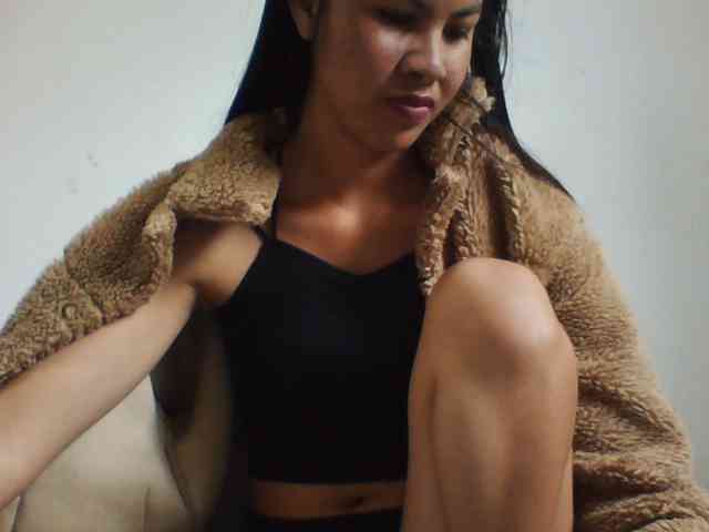 YoungLie69 webcam