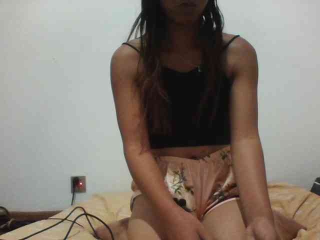 PrettyLie Live Webcam on BongaCams